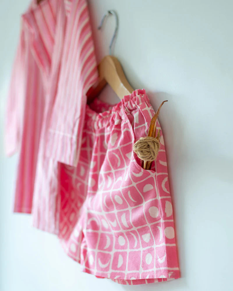 ‘Sleepover Party’ unisex cotton set with striped kurta and moon chase shorts in pink