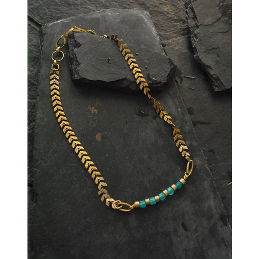Akso Neckpiece